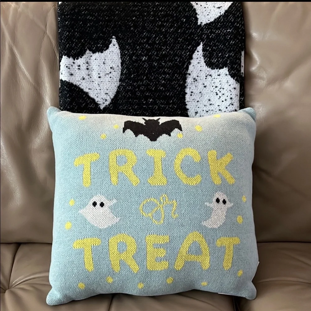 Pastel Trick or Treat Halloween Pillows